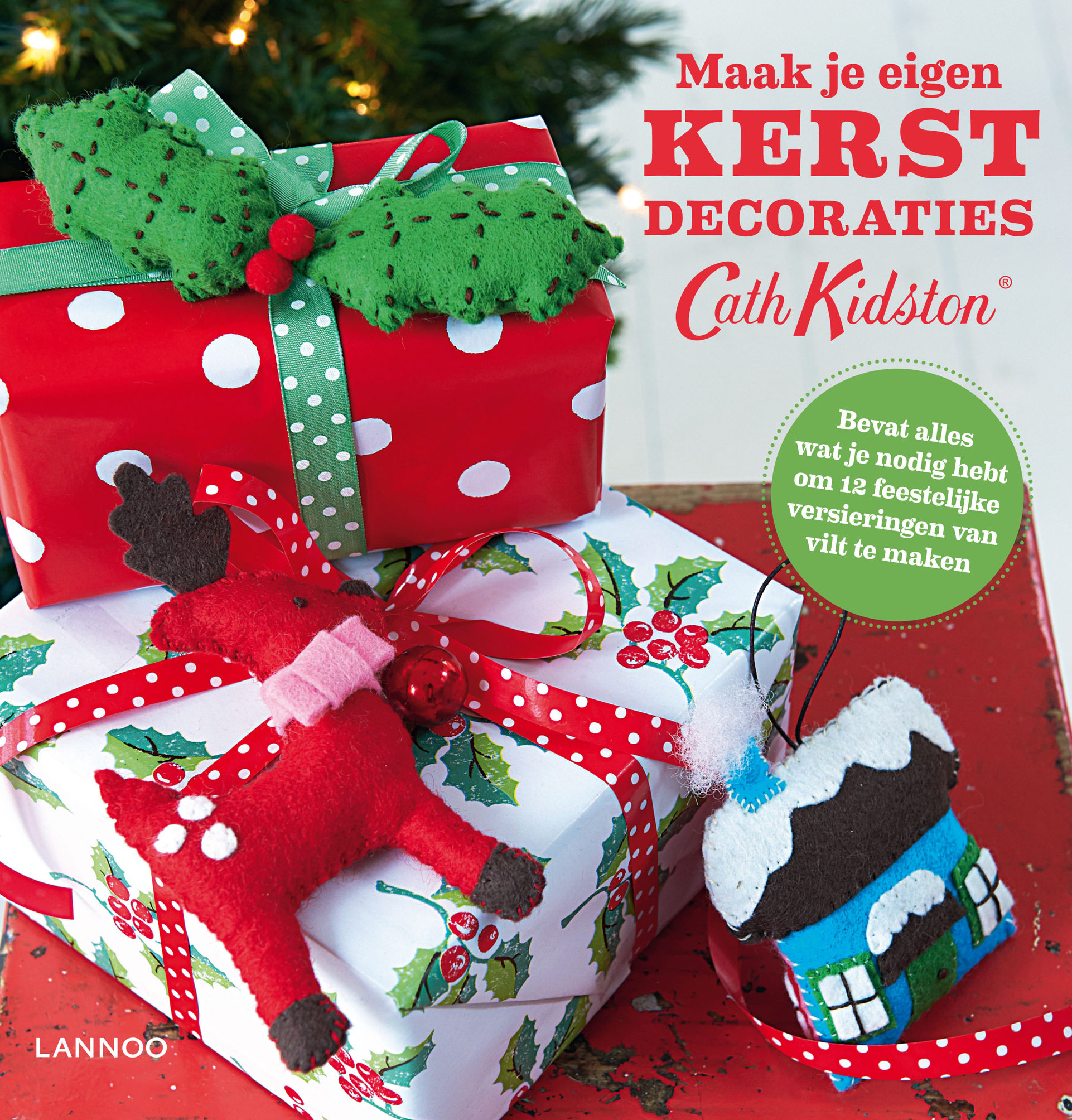 Baker Ross FE903 Kerstboom Pom Pom Knutselspullen - Set van 5, ontwerp je eigen kerstversieringen, Pom Pom decoraties voor kinderen om te maken, versieren en tentoonstellen